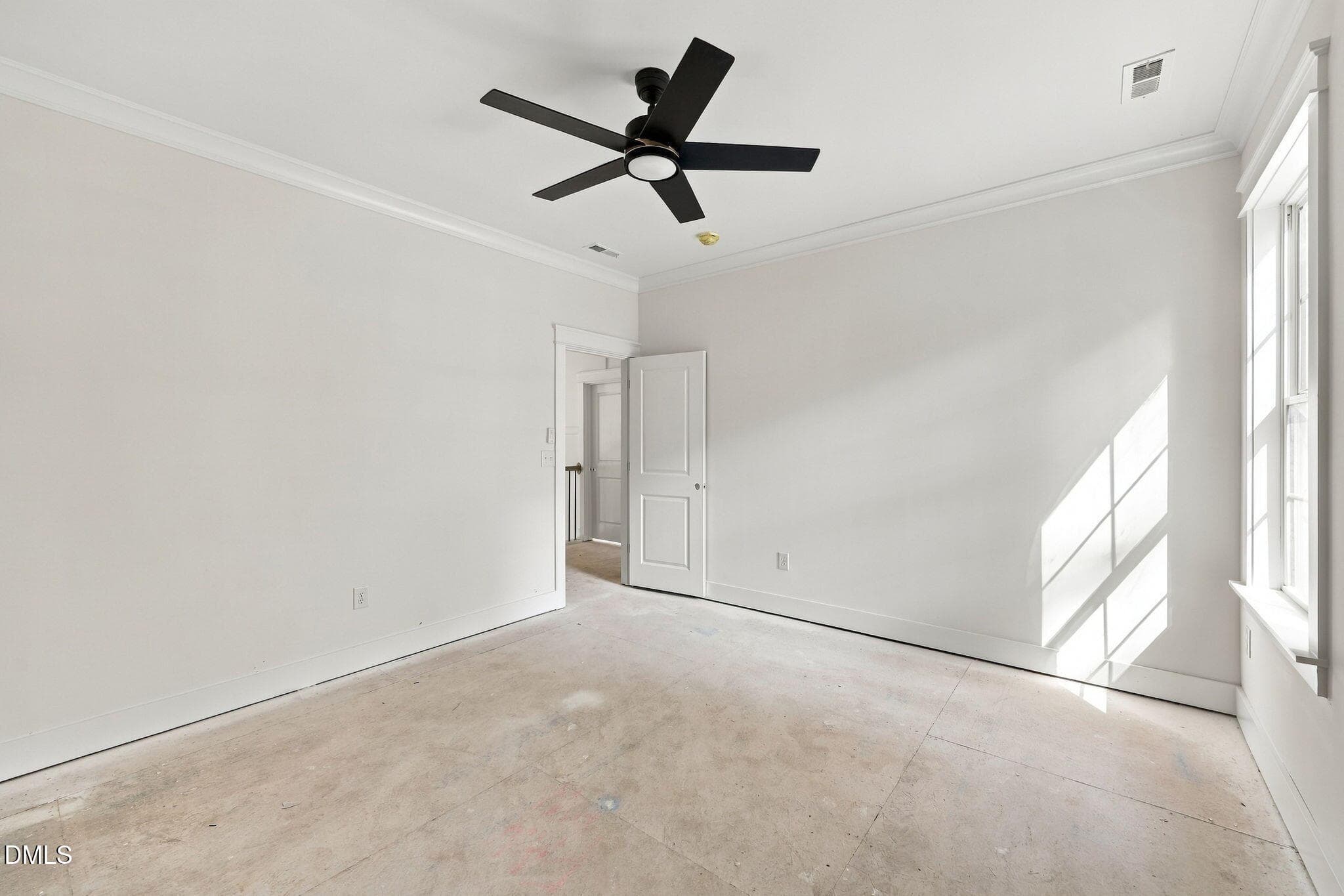 47-web-or-mls-IMG_9356 - 7300 Valleycross Circle, Raleigh, NC 27615