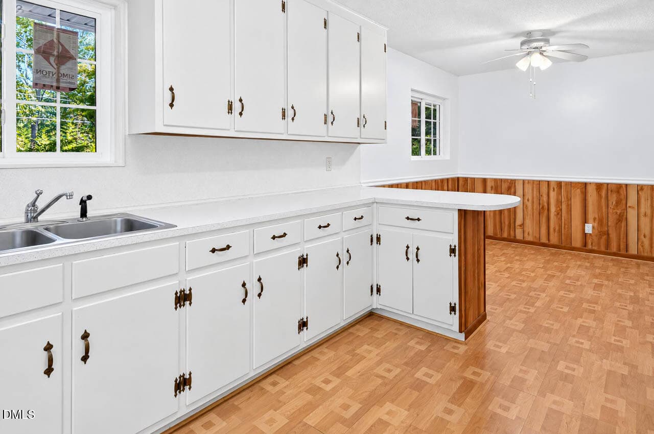 2119 Irvin Cir-1 (1) - 2119 Irvin Circle, Chapel Hill, NC 27514, Chapel Hill