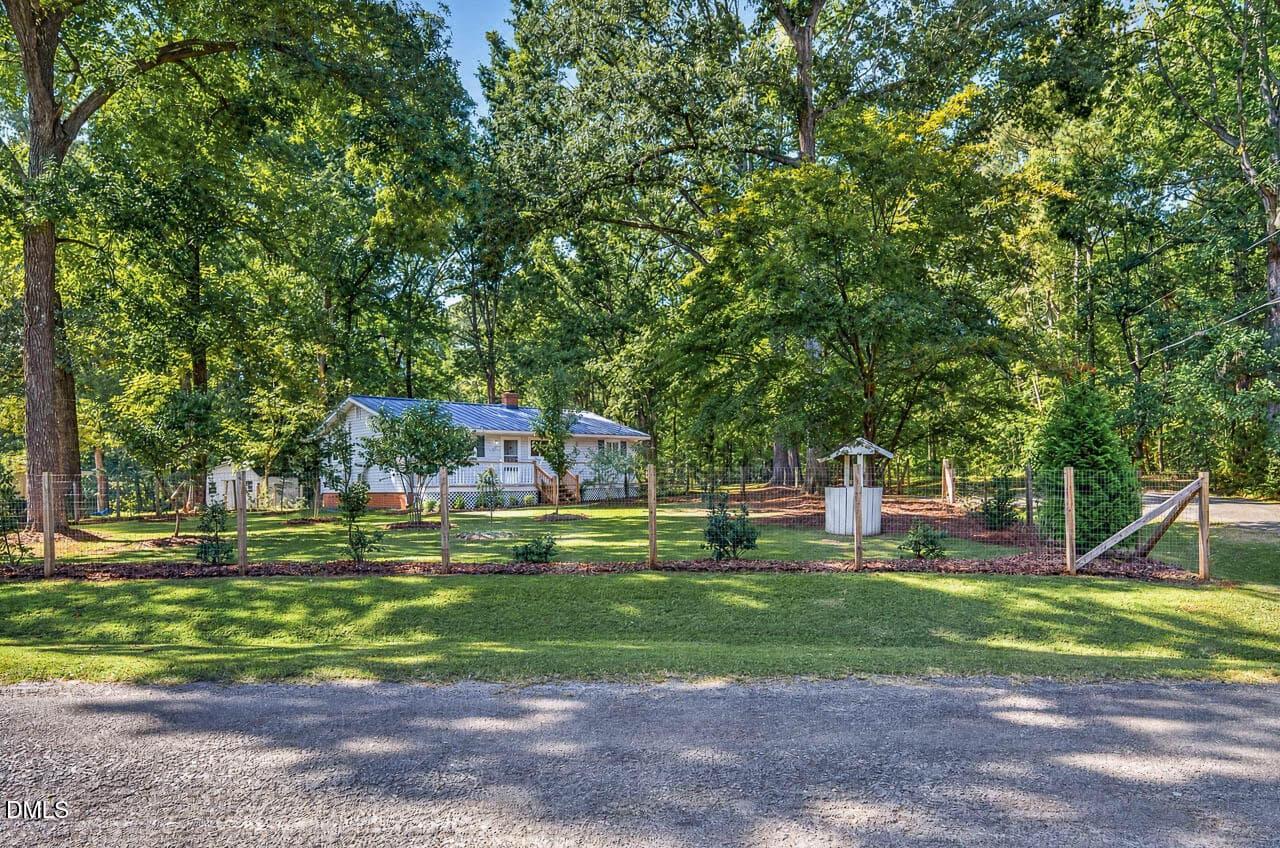 2119 Irvin Cir-46 - 2119 Irvin Circle, Chapel Hill, NC 27514, Chapel Hill