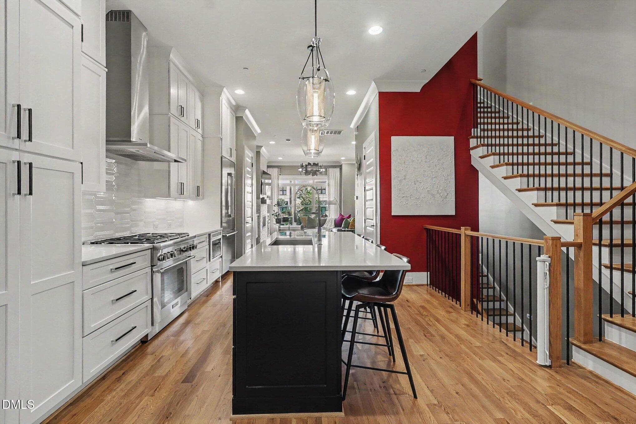 006_file_4397 - 2121 Oberlin Village Drive 105, Raleigh, NC 27605