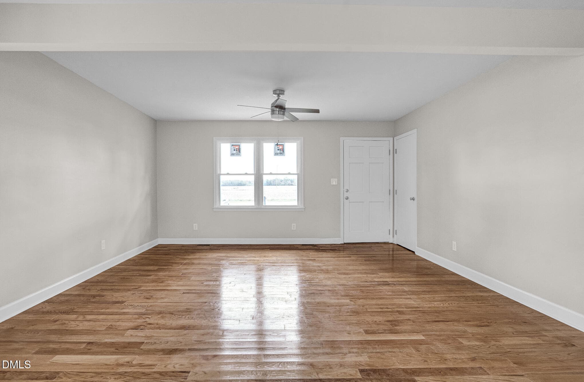 Living Room Full View - 12836 Us-258, Scotland Neck, NC 27874