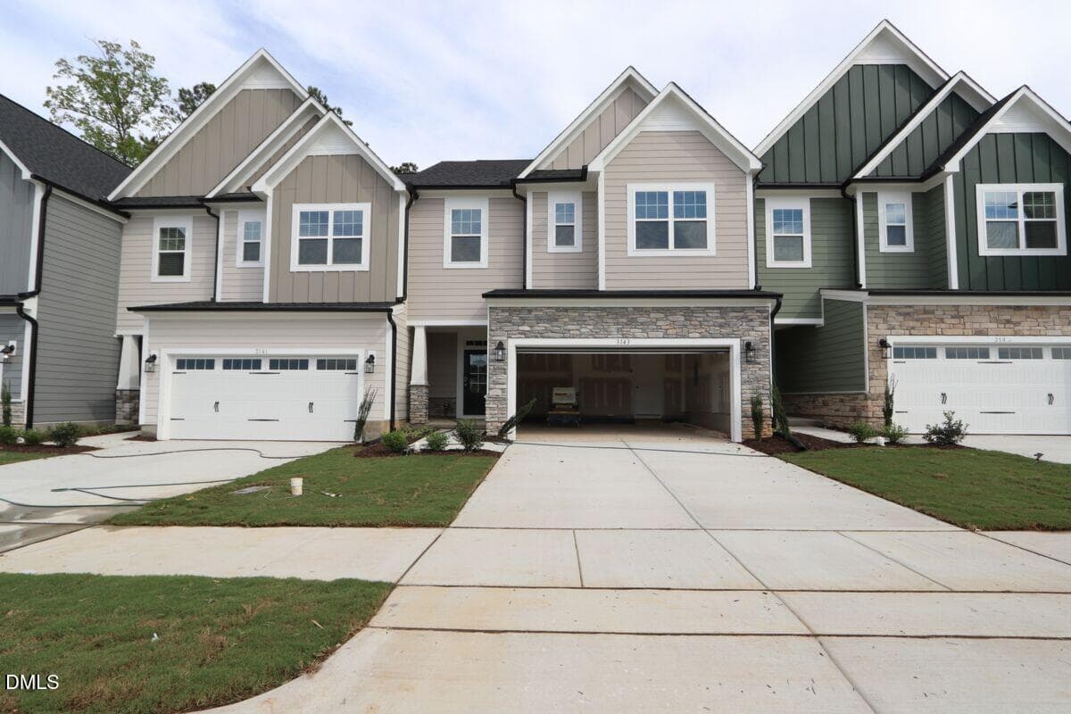 RAF 299 Mimosa A 1 - 3143 Mission Olive Place, New Hill, NC 27562