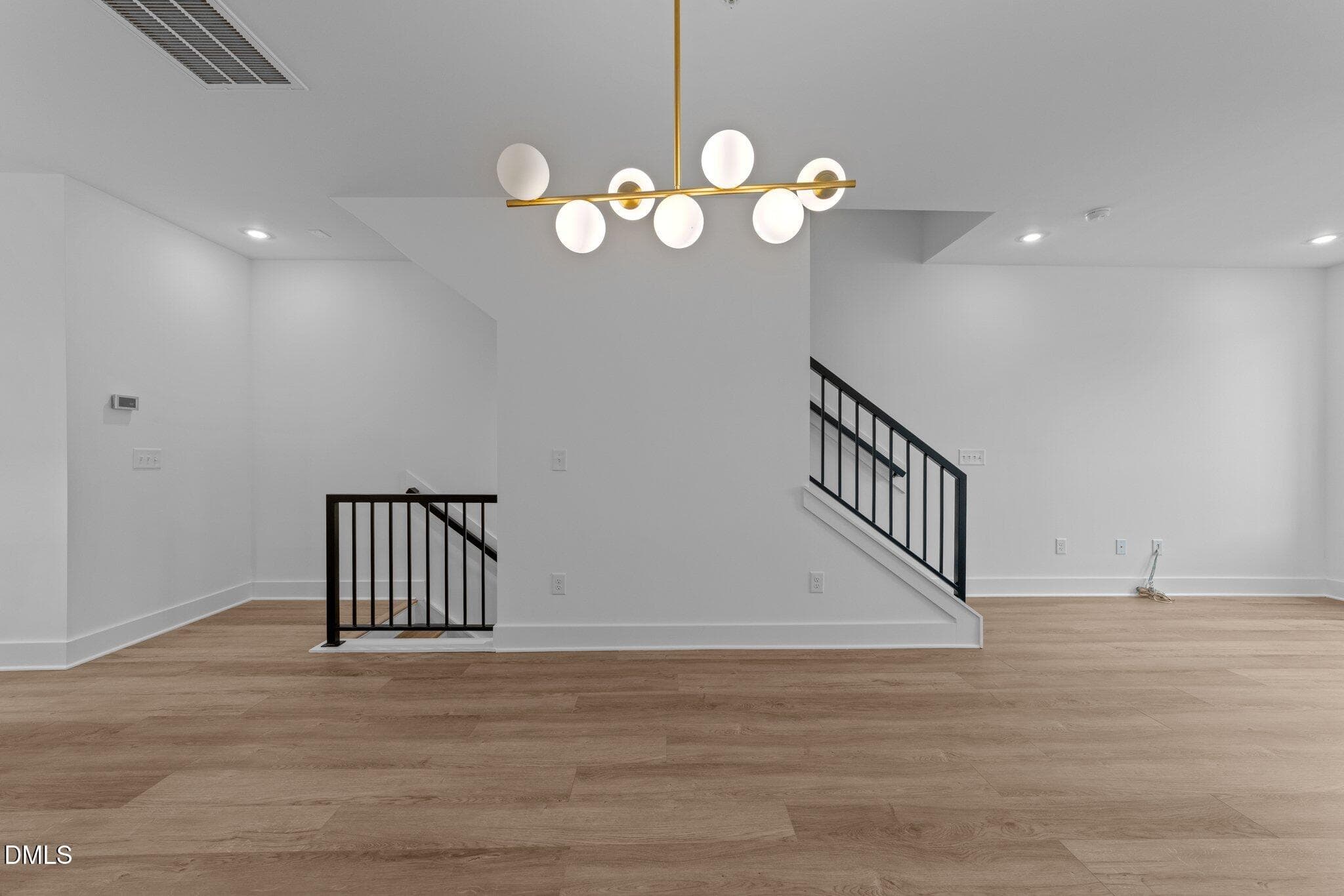 17-web-or-mls-3D5A1667 - 710 W North Street 102, Raleigh, NC 27603