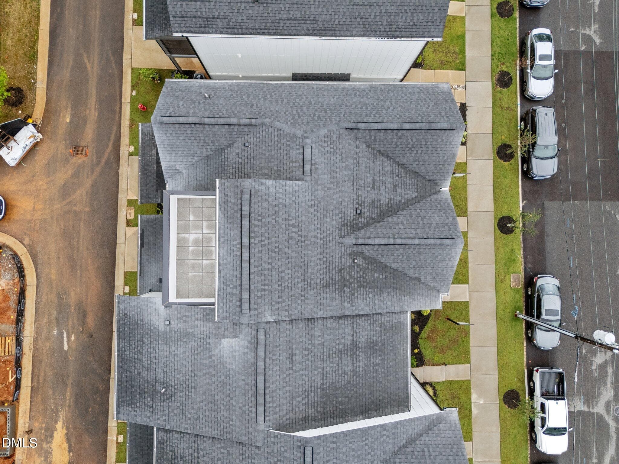 35-web-or-mls-DJI_20250513101402_0411_D - 710 W North Street 102, Raleigh, NC 27603