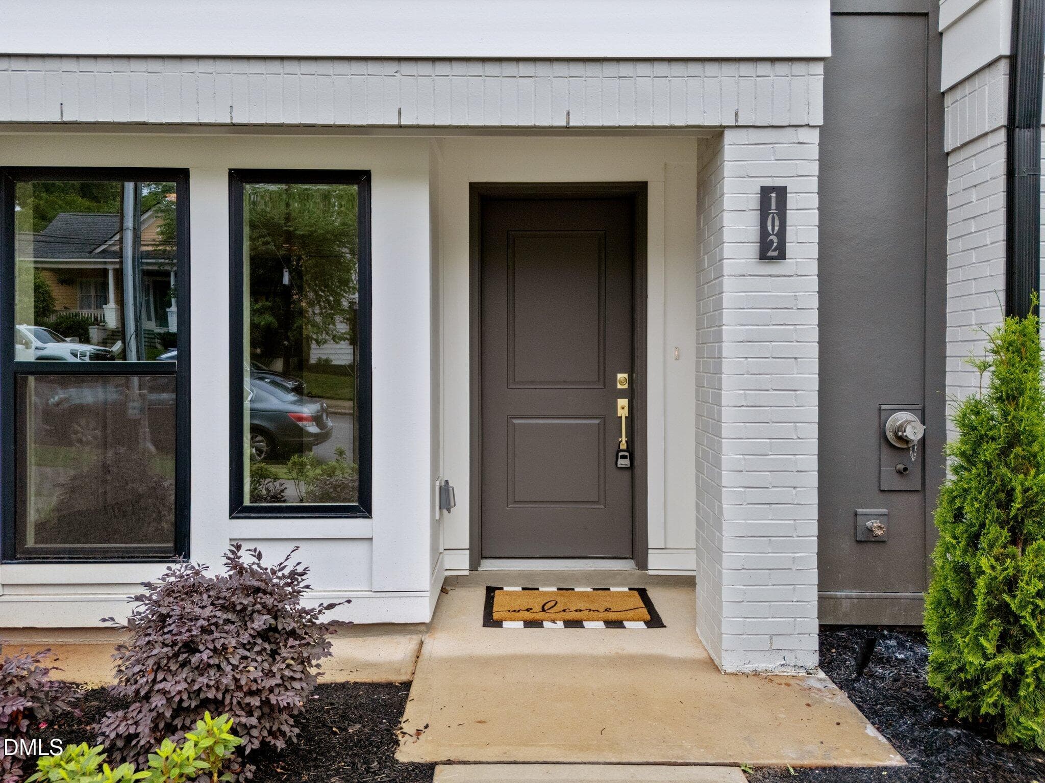 37-web-or-mls-DJI_20250513101452_0413_D - 710 W North Street 102, Raleigh, NC 27603