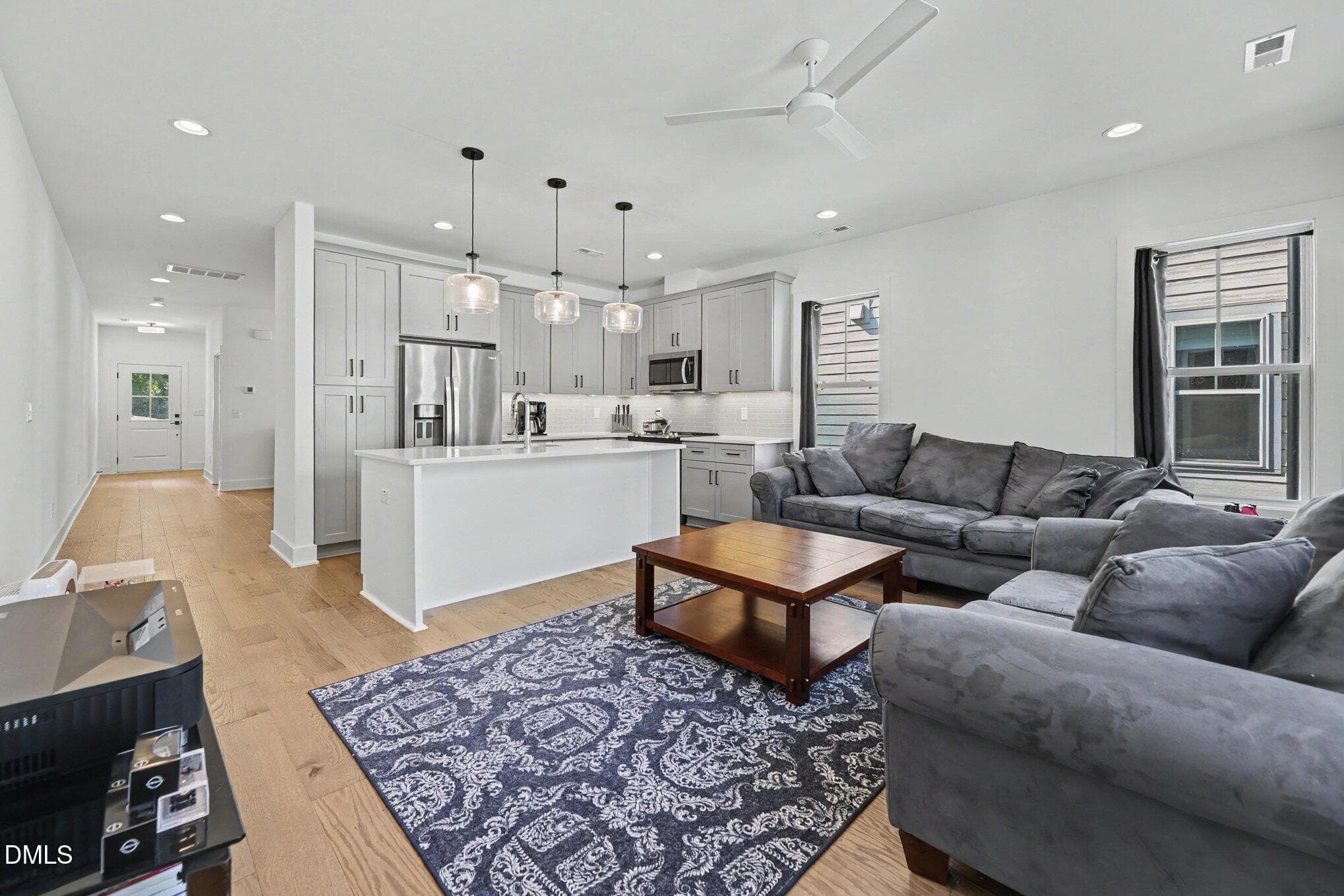 008_file_6035 - 861 Athens Drive 101, Raleigh, NC 27606