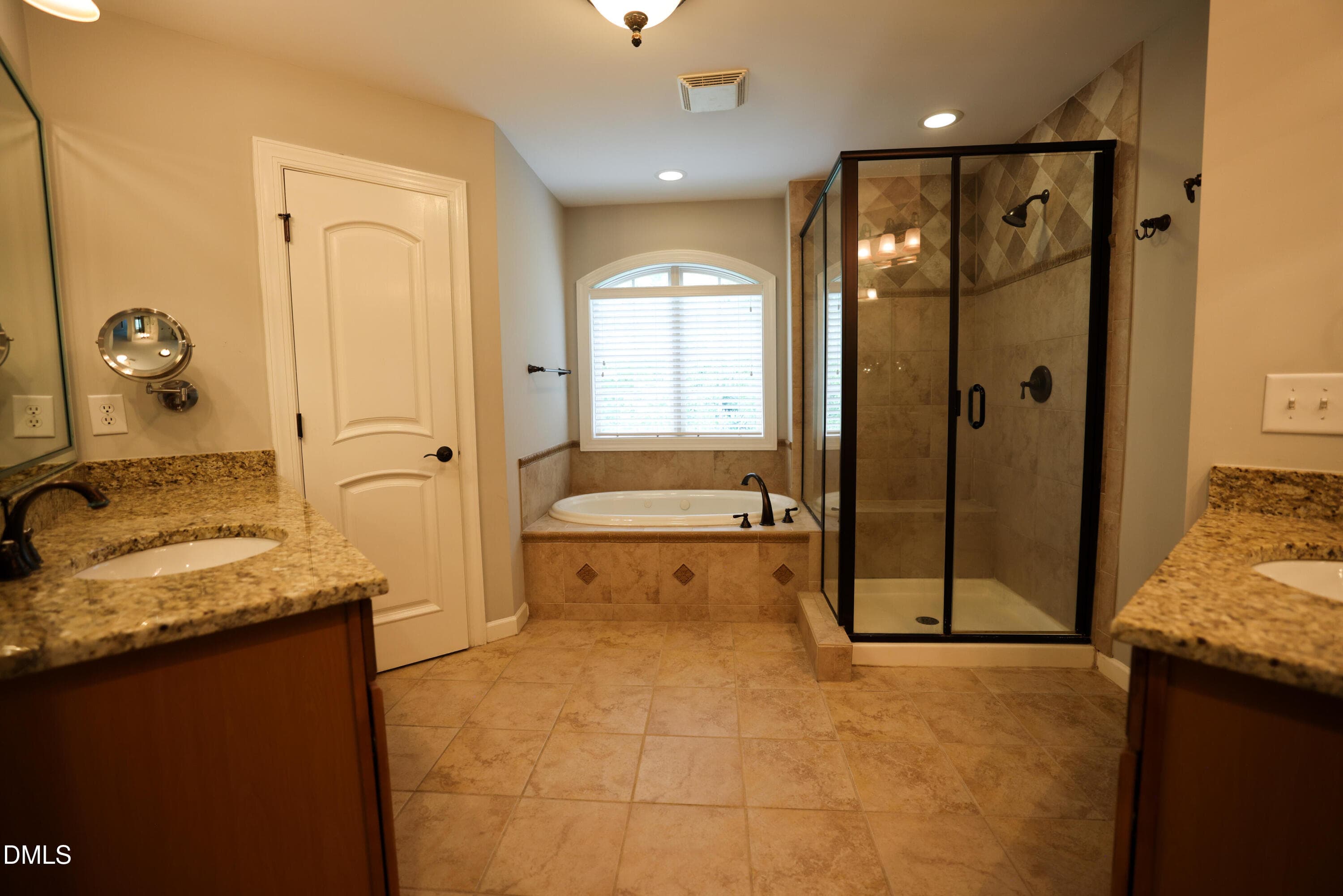 17_beyc6a497f9251271 - 333 Sunstone Drive, Cary, NC 27519