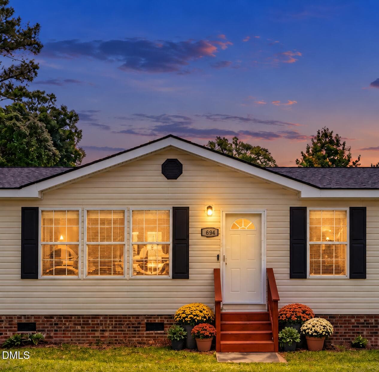 694 John Lee Road, Dunn, NC 28334