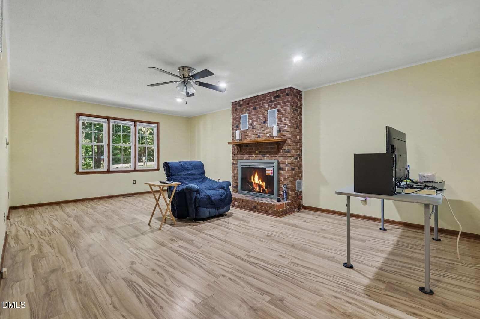 Sitting Room - 5409 Doe Lane, Apex, NC 27539