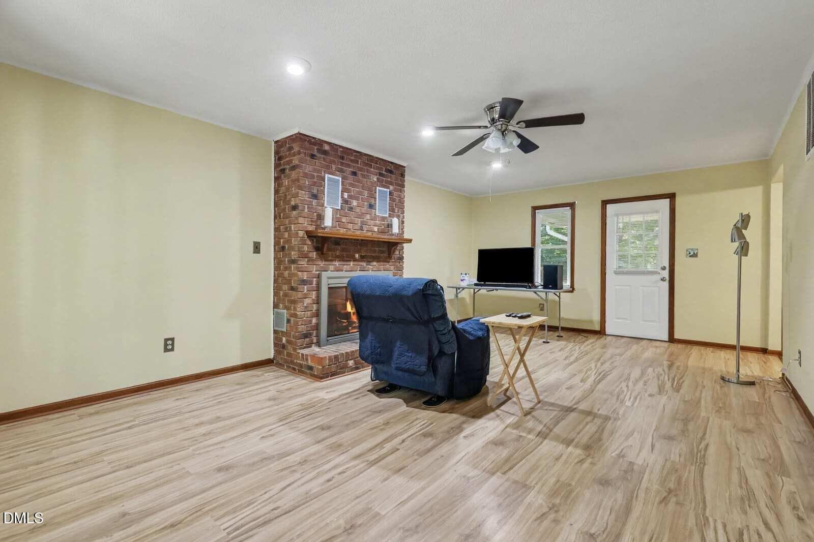 Living Room - 5409 Doe Lane, Apex, NC 27539