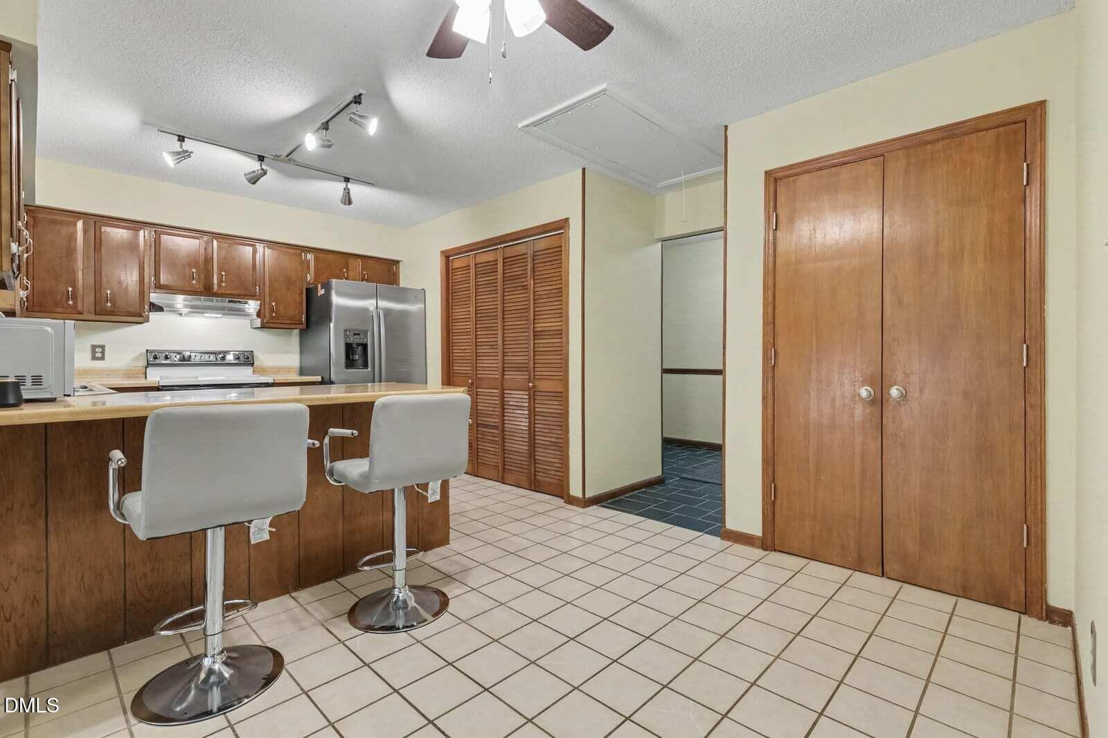 Kitchen - 5409 Doe Lane, Apex, NC 27539
