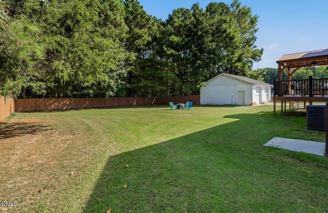 Backyard - 2050 Nc-96, Franklinton, NC 27525, Franklinton
