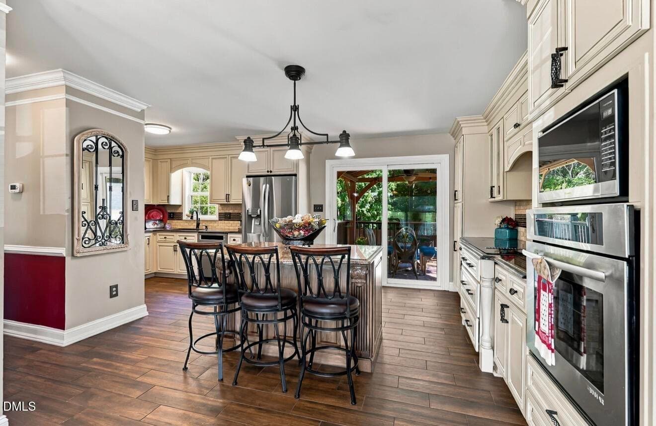 Kitchen - 2050 Nc-96, Franklinton, NC 27525, Franklinton