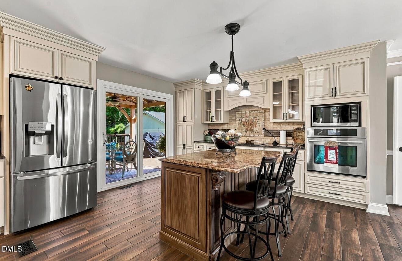 Kitchen - 2050 Nc-96, Franklinton, NC 27525, Franklinton