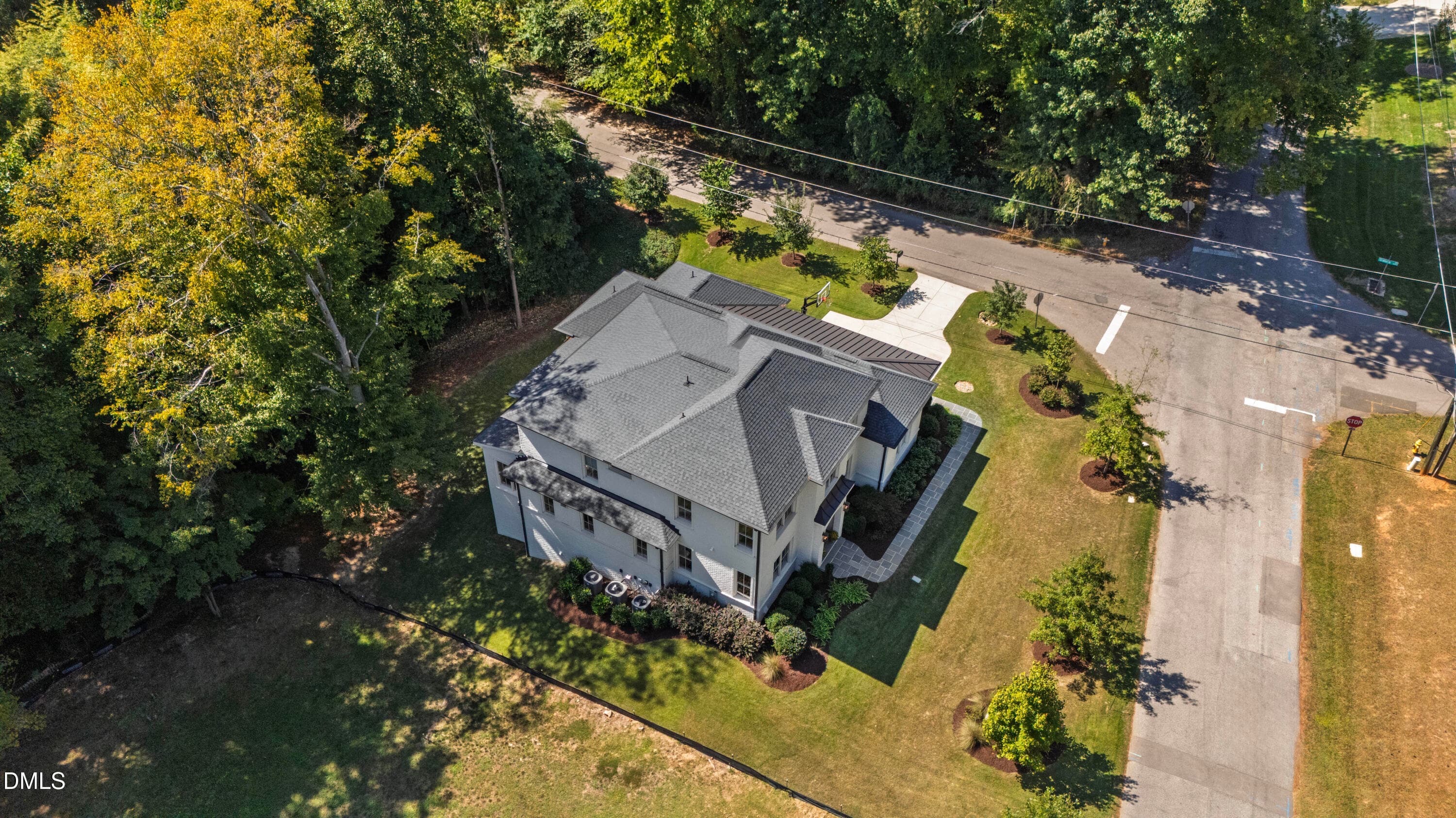 Pasquotank (4) - 200 Pasquotank Drive, Raleigh, NC 27609, Raleigh