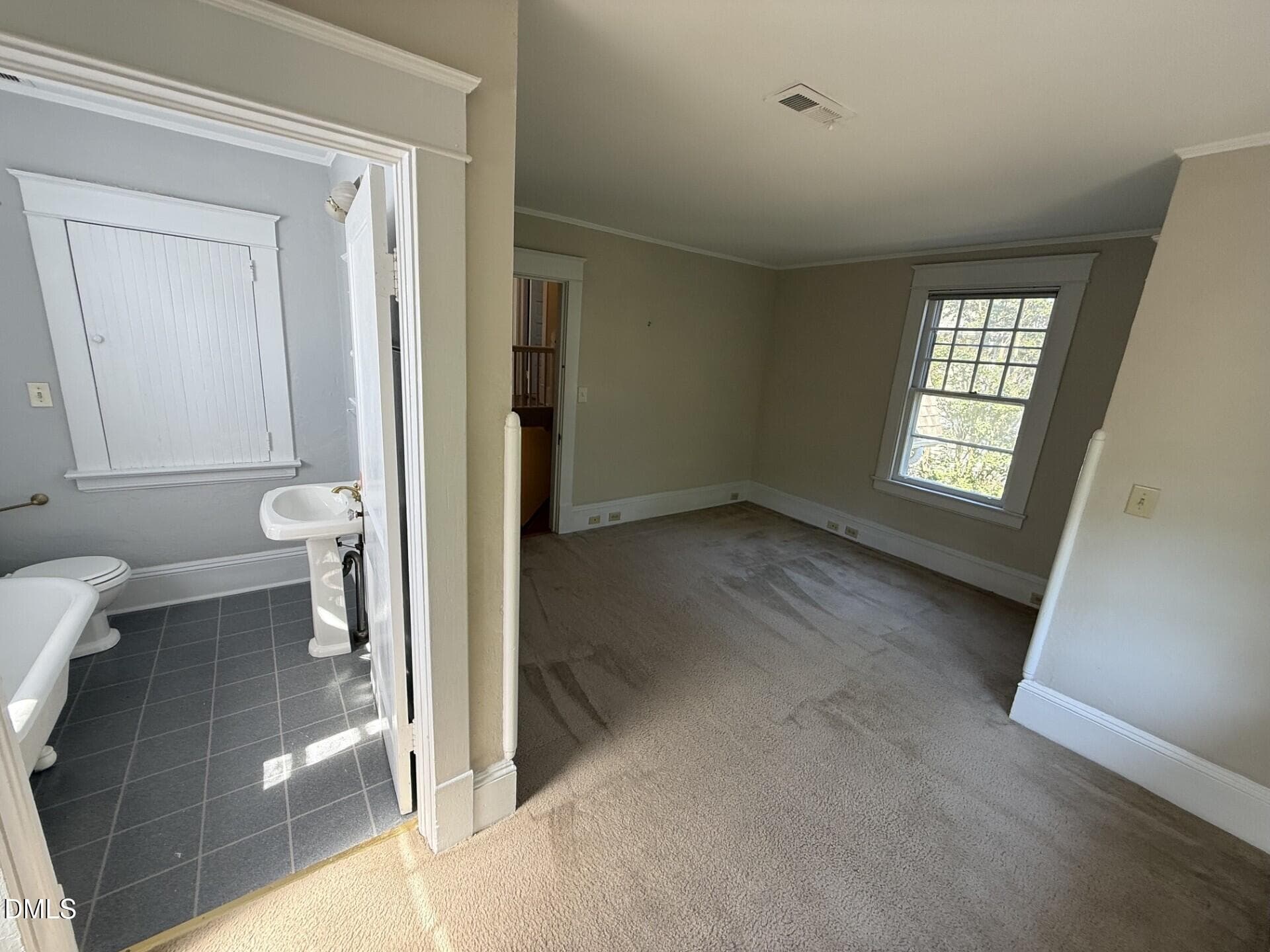 85217eab-c615-4e9f-90e5-b65f6cfaef05 - 114 E Park Drive, Raleigh, NC 27605