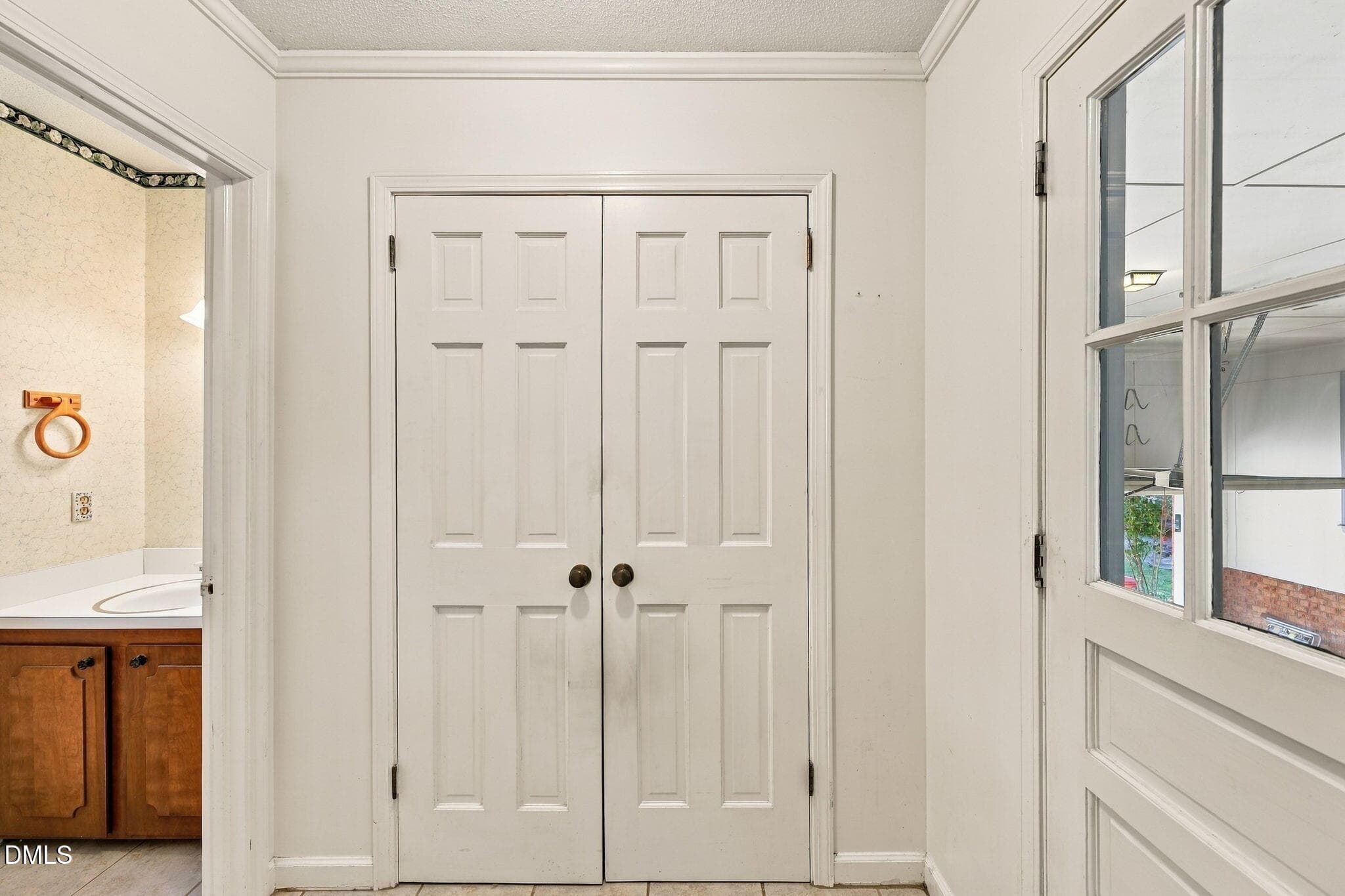 23-web-or-mls-IMG_9120 - 6102 Castlebrook Drive, Raleigh, NC 27604