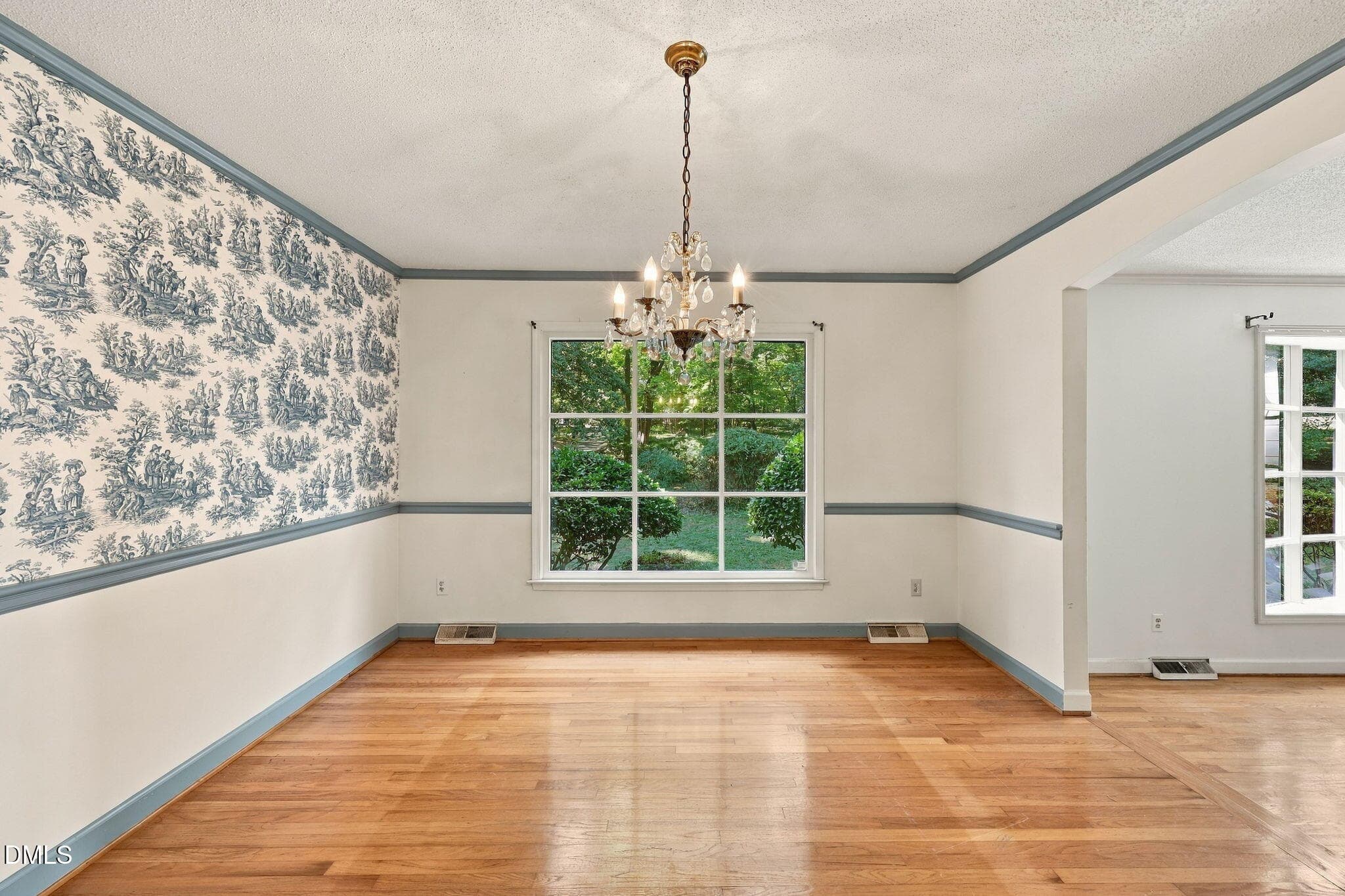 28-web-or-mls-IMG_9138 - 6102 Castlebrook Drive, Raleigh, NC 27604