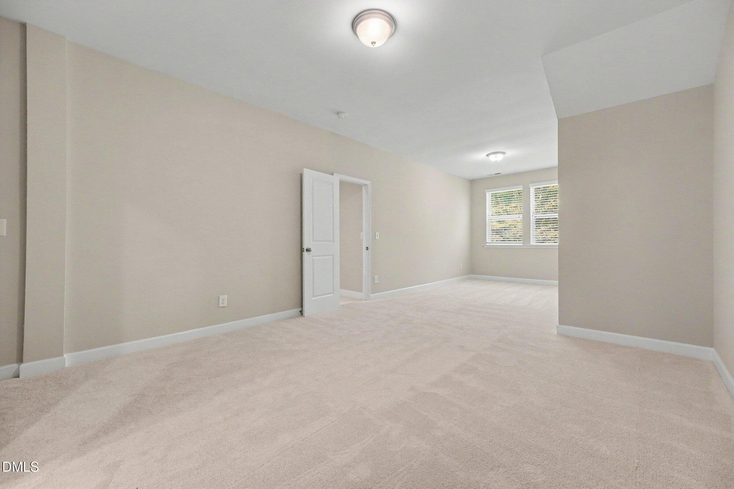 011_file_7009 - 187 Manordale Drive, Chapel Hill, NC 27517, Chapel Hill