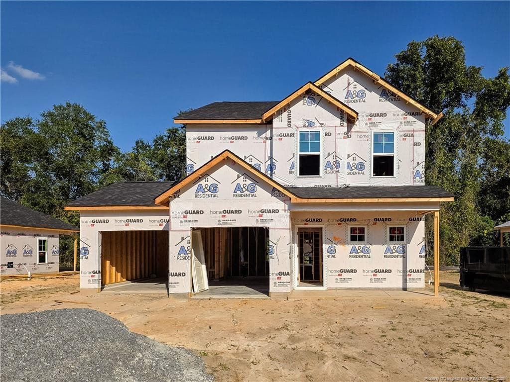 Photo 2 - 946 Stevens Street, Raeford, NC 28376