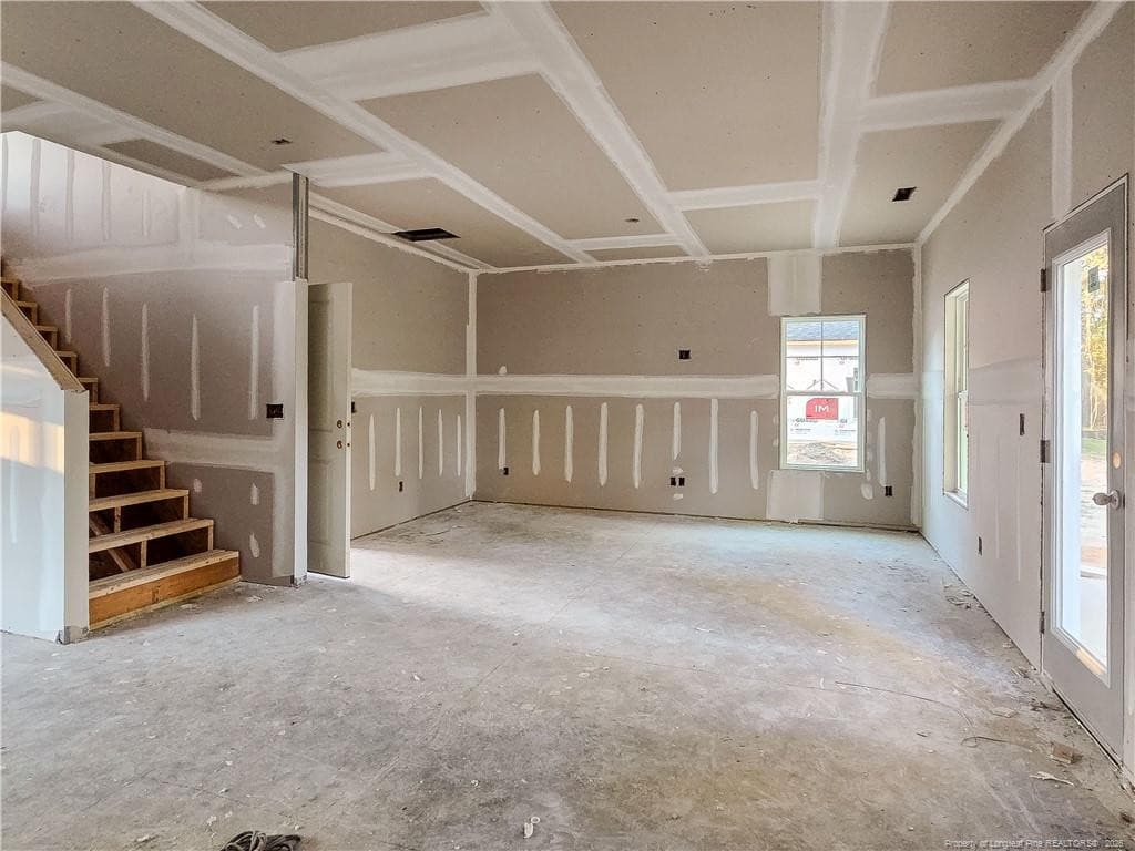 Photo 5 - 946 Stevens Street, Raeford, NC 28376
