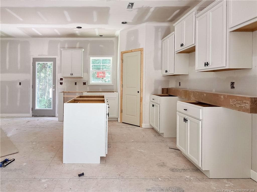 Photo 3 - 191 Appaloosa Drive, Spring Lake, NC 28390