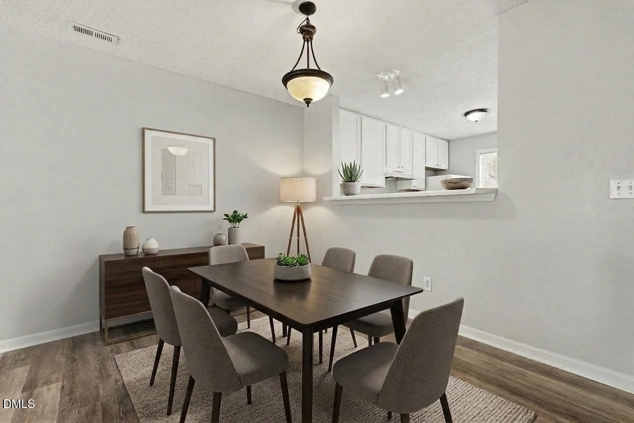 collov-ai_20261005123612_3bj344 - 5635 Fieldcross Court, Raleigh, NC 27610