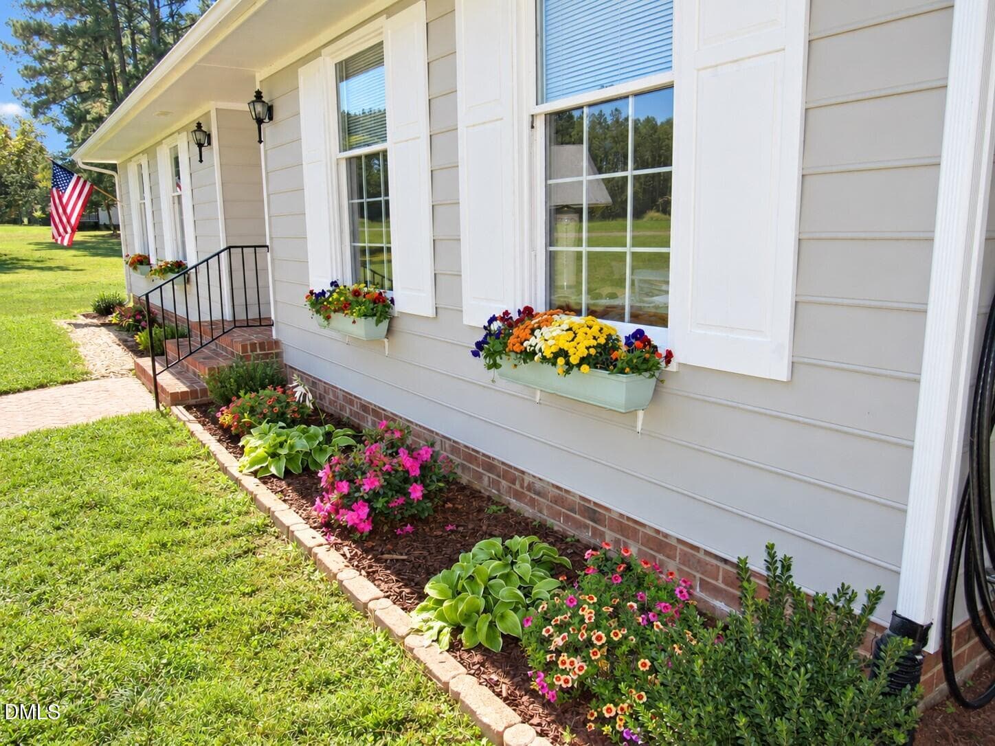 Landscaping - 1565 Spring Valley Lake Road, Henderson, NC 27537, Henderson