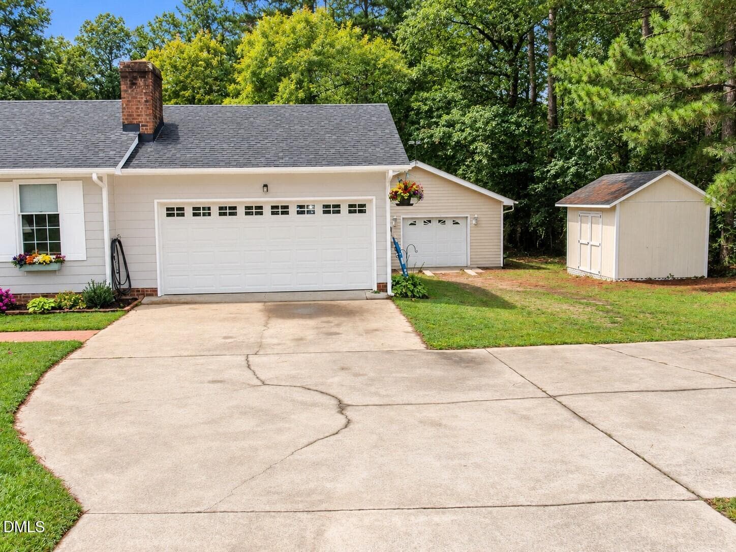 Front view - 1565 Spring Valley Lake Road, Henderson, NC 27537, Henderson