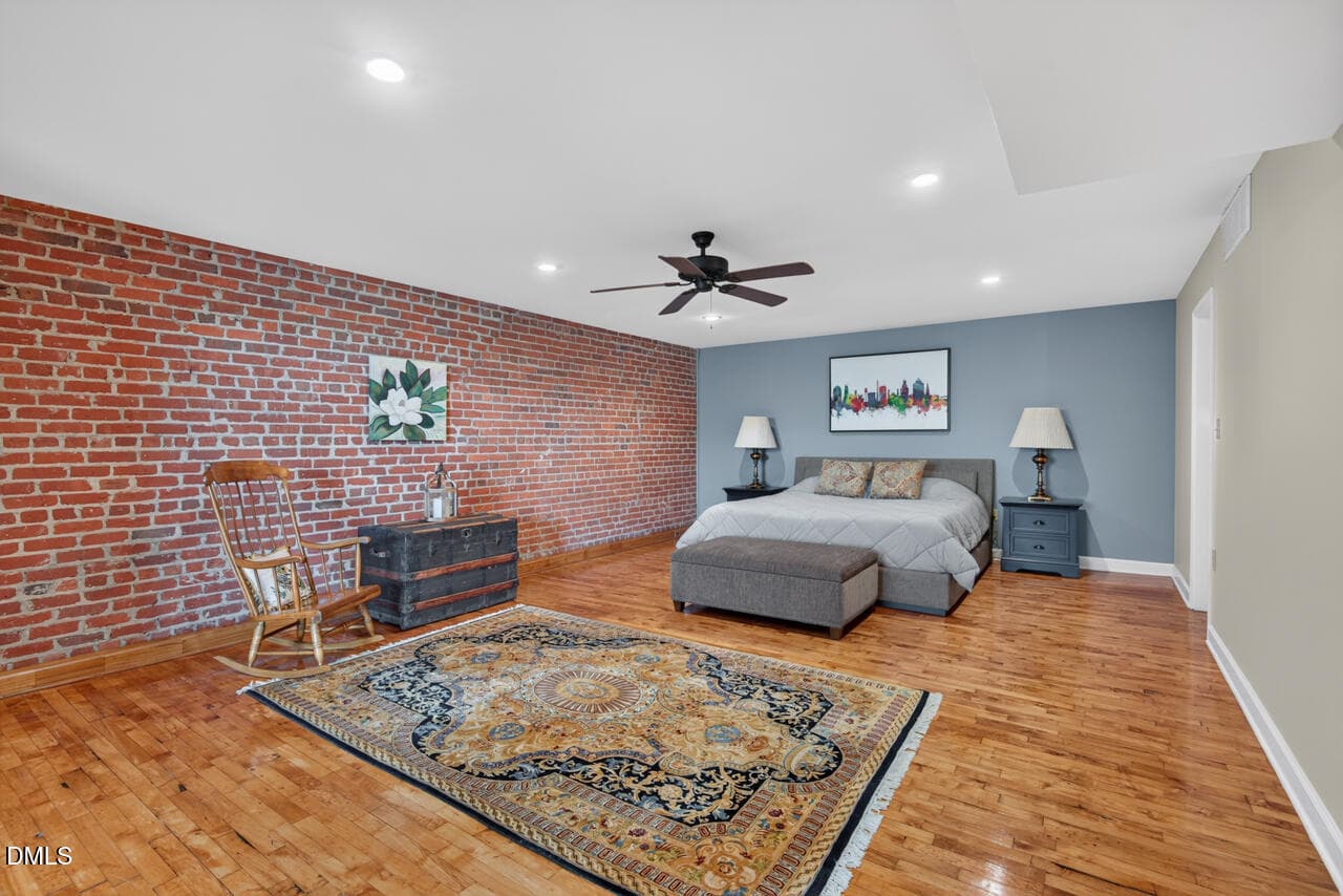 24 - 500 N Duke Street, Durham, NC 27701
