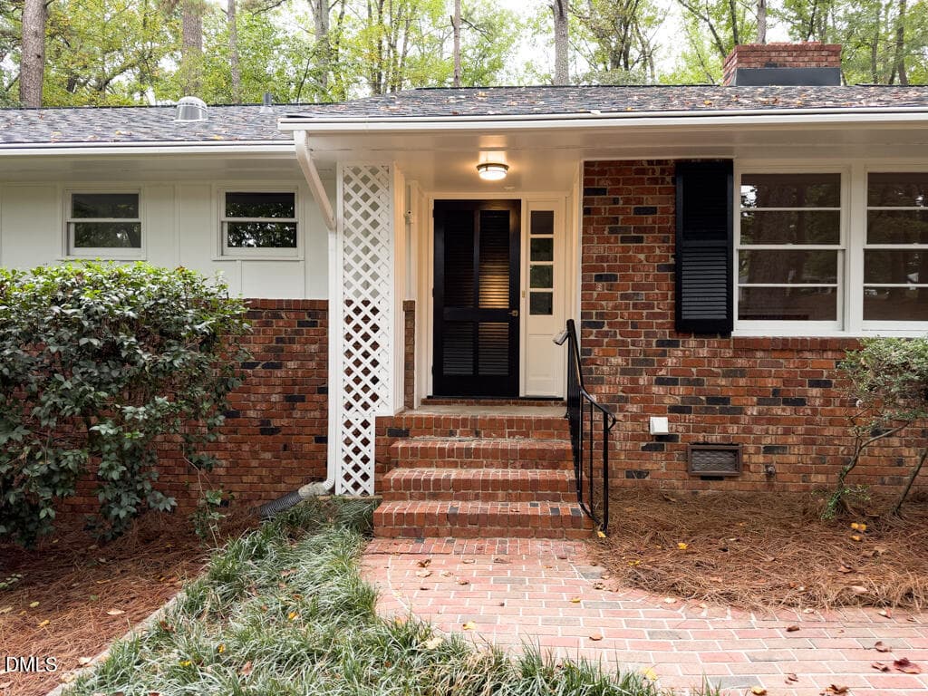 4833 Brookhaven Front Porch - 4833 Brookhaven Drive, Raleigh, NC 27612