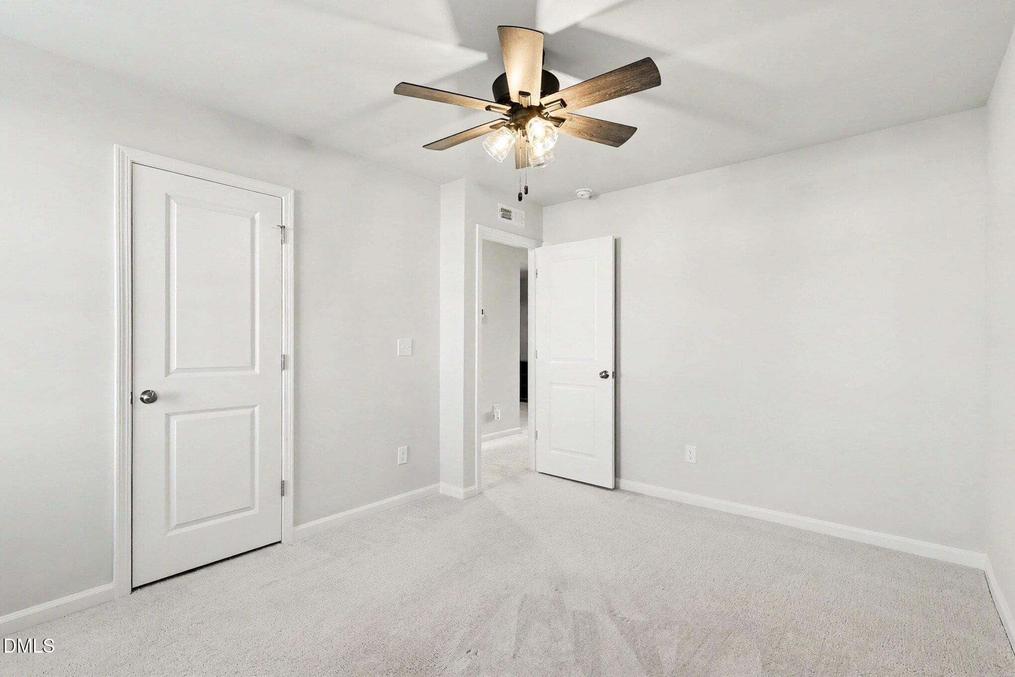014_file_7507 - 6042 Renew Place, Raleigh, NC 27616