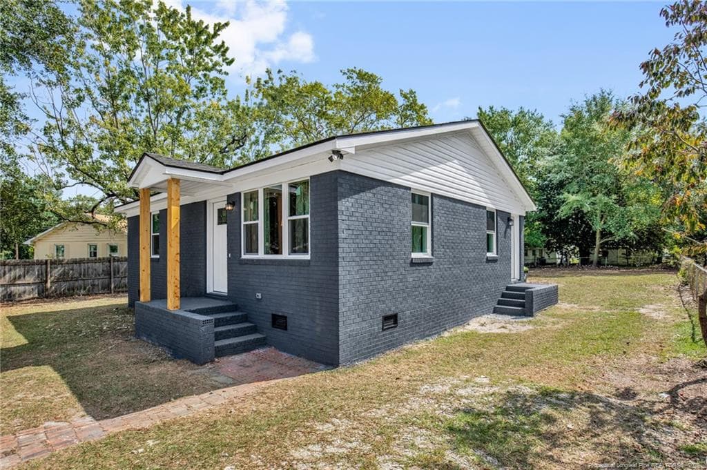 Photo 4 - 623 Eva Circle, Spring Lake, NC 28390, Spring Lake