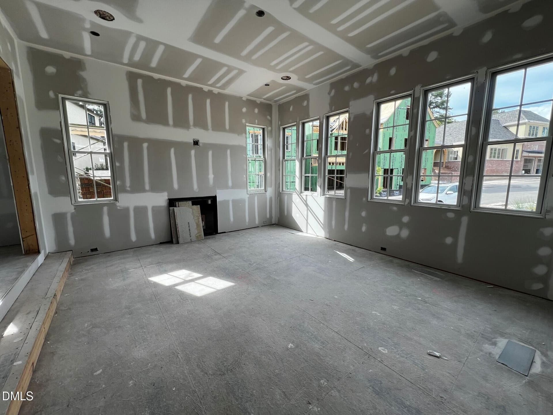 family room 2 - 1343 Eldon Circle, Durham, NC 27707