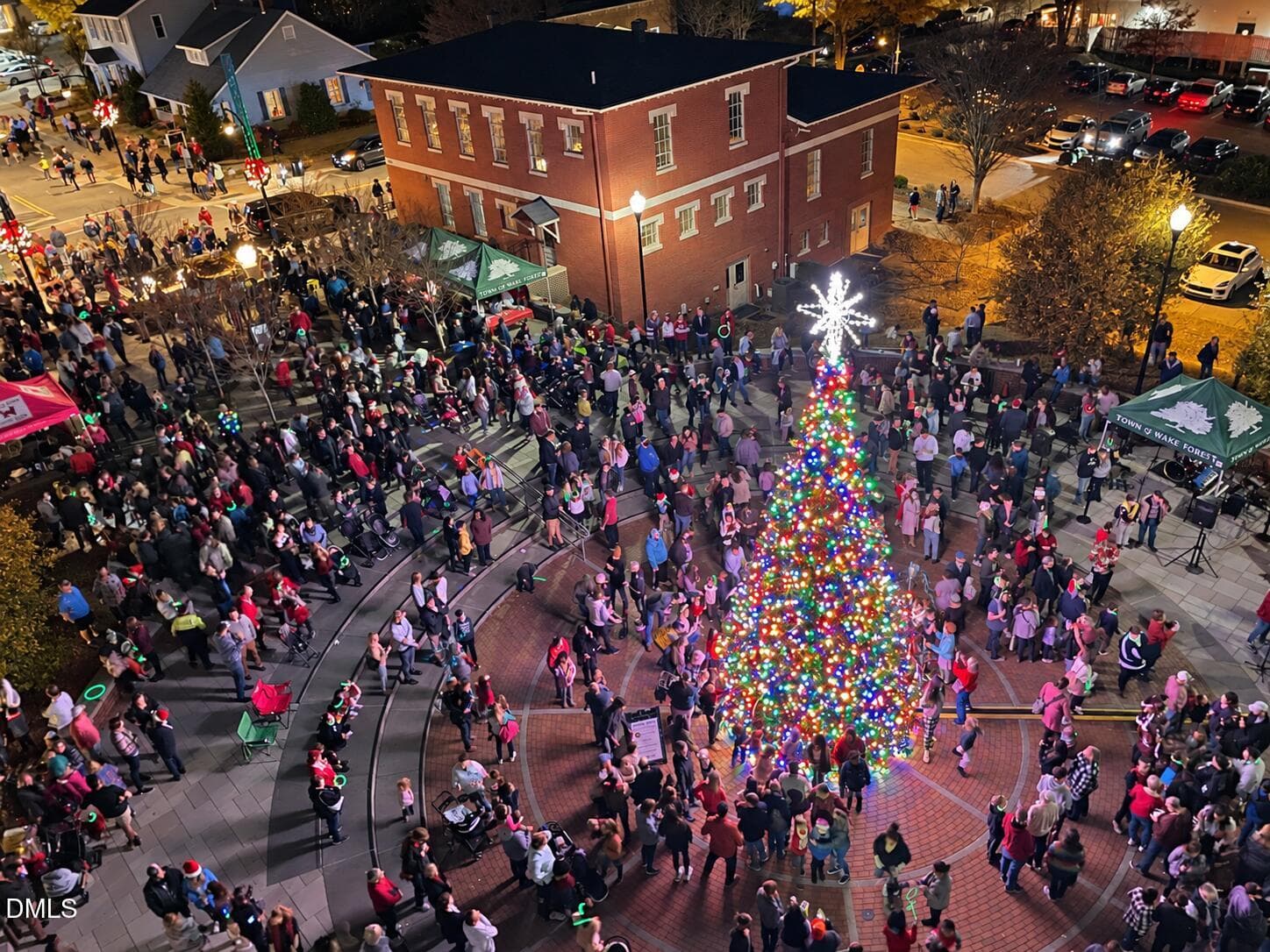 Downtown Holiday Tree Lighting - 540 Traditions Grande Boulevard Tt 6, Wake Forest, NC 27587, Wake Forest