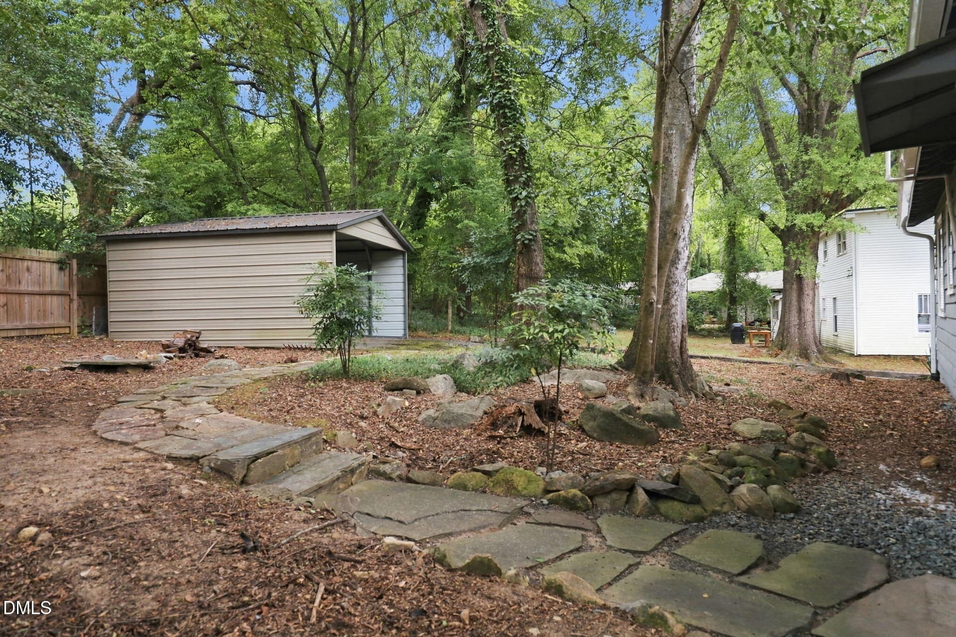 33-web-or-mls-IMG_0039 - 13 Davie Circle, Chapel Hill, NC 27514