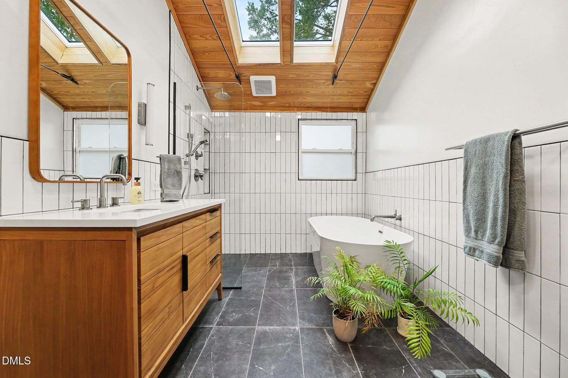 022_file_2796 - 1209 Bentley Lane, Raleigh, NC 27610