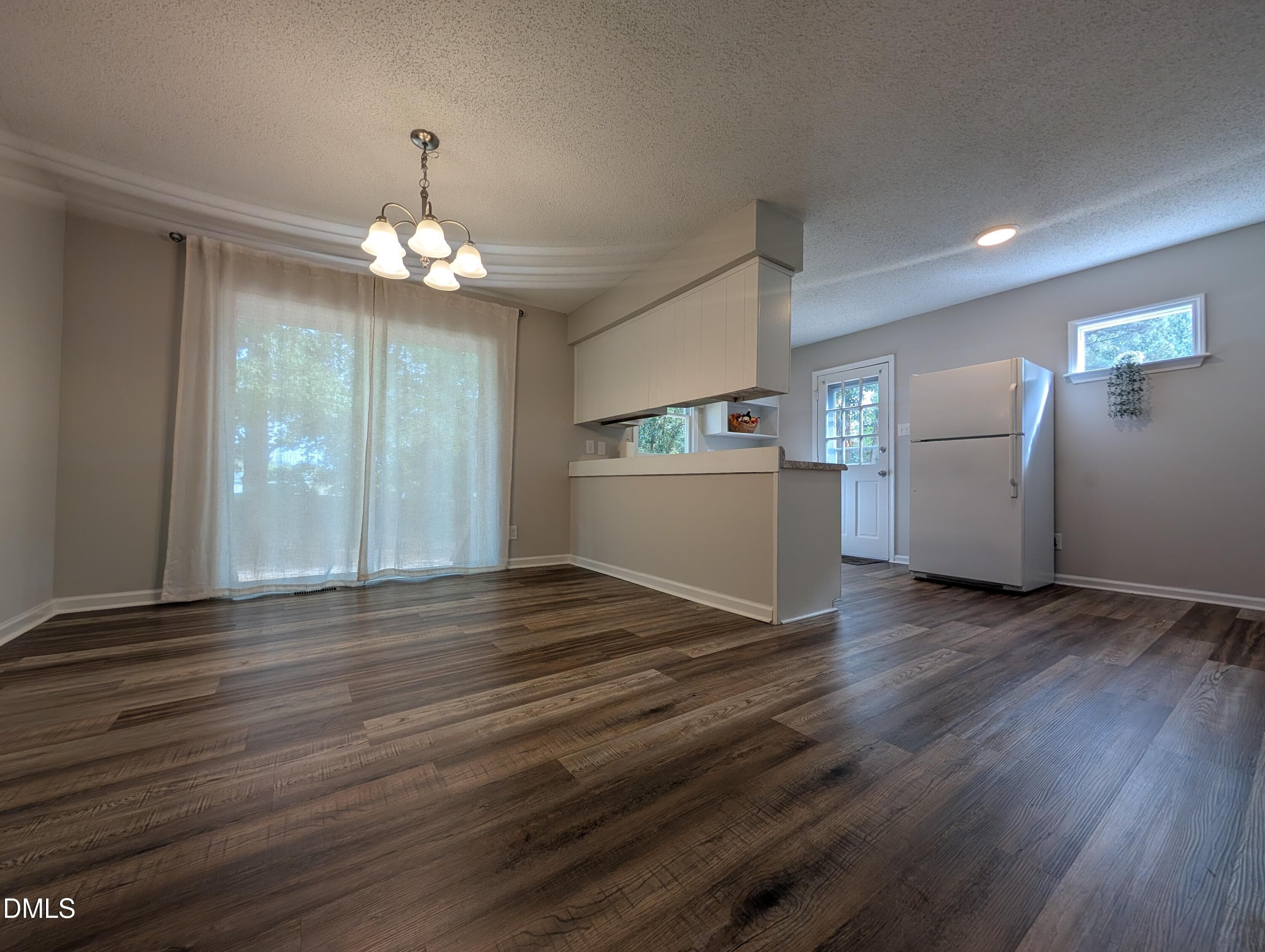 Dining Room - 904 N Lee Street, Zebulon, NC 27597