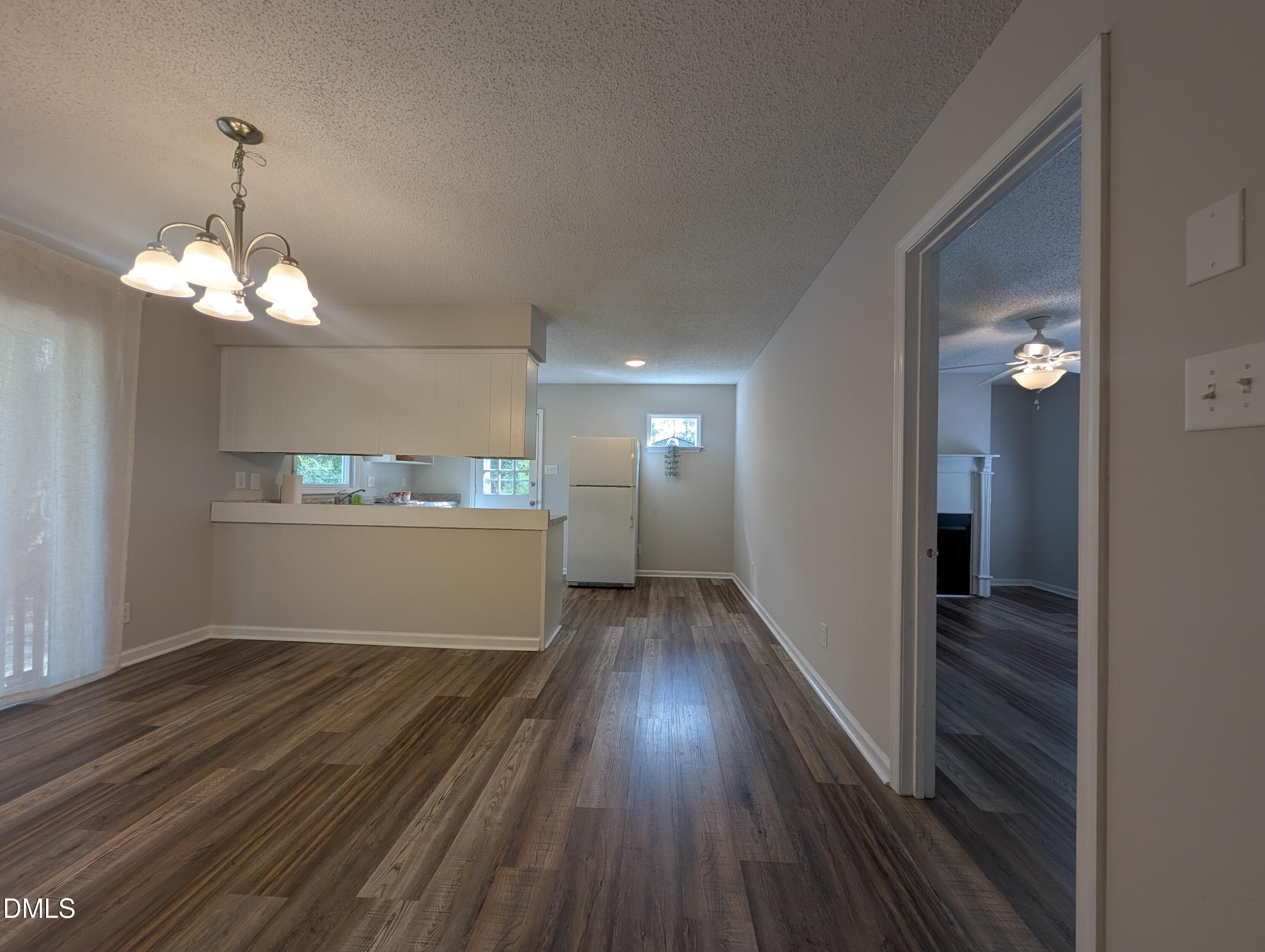Dining room - 904 N Lee Street, Zebulon, NC 27597