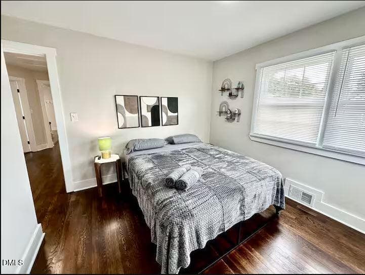 7 (1) - 802 Maple Avenue, Burlington, NC 27215
