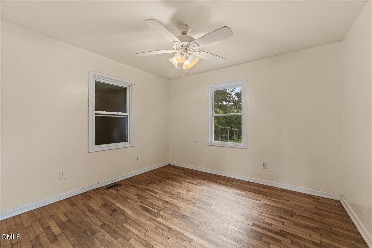 1000010611 - 1850 S Clearview Drive, Henderson, NC 27536, Henderson