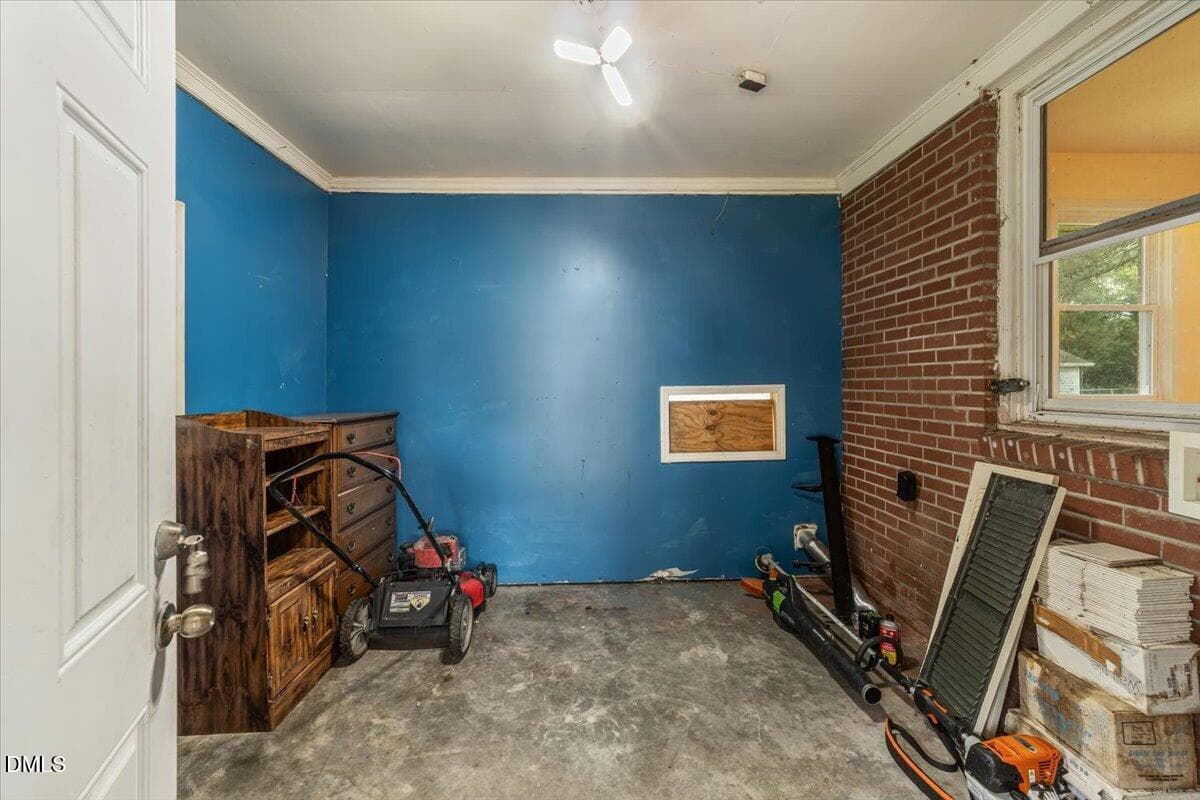 1000010620 - 1850 S Clearview Drive, Henderson, NC 27536, Henderson