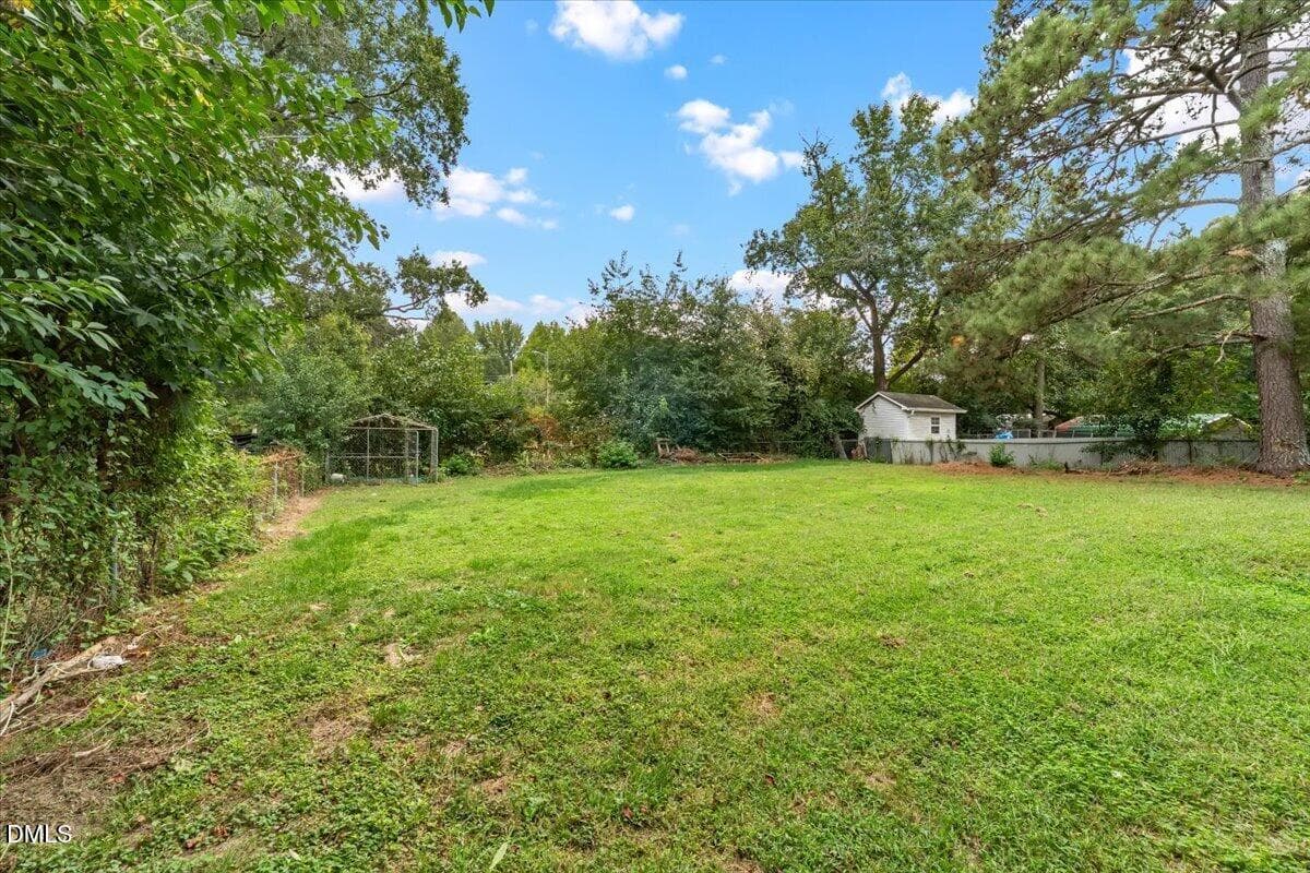 1000010630 - 1850 S Clearview Drive, Henderson, NC 27536