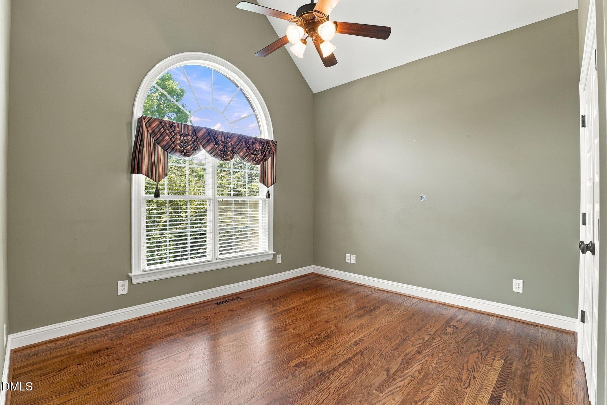 36-web-or-mls-DSC08925 (1) - 1870 Sheldon Road, Bailey, NC 27807, Bailey