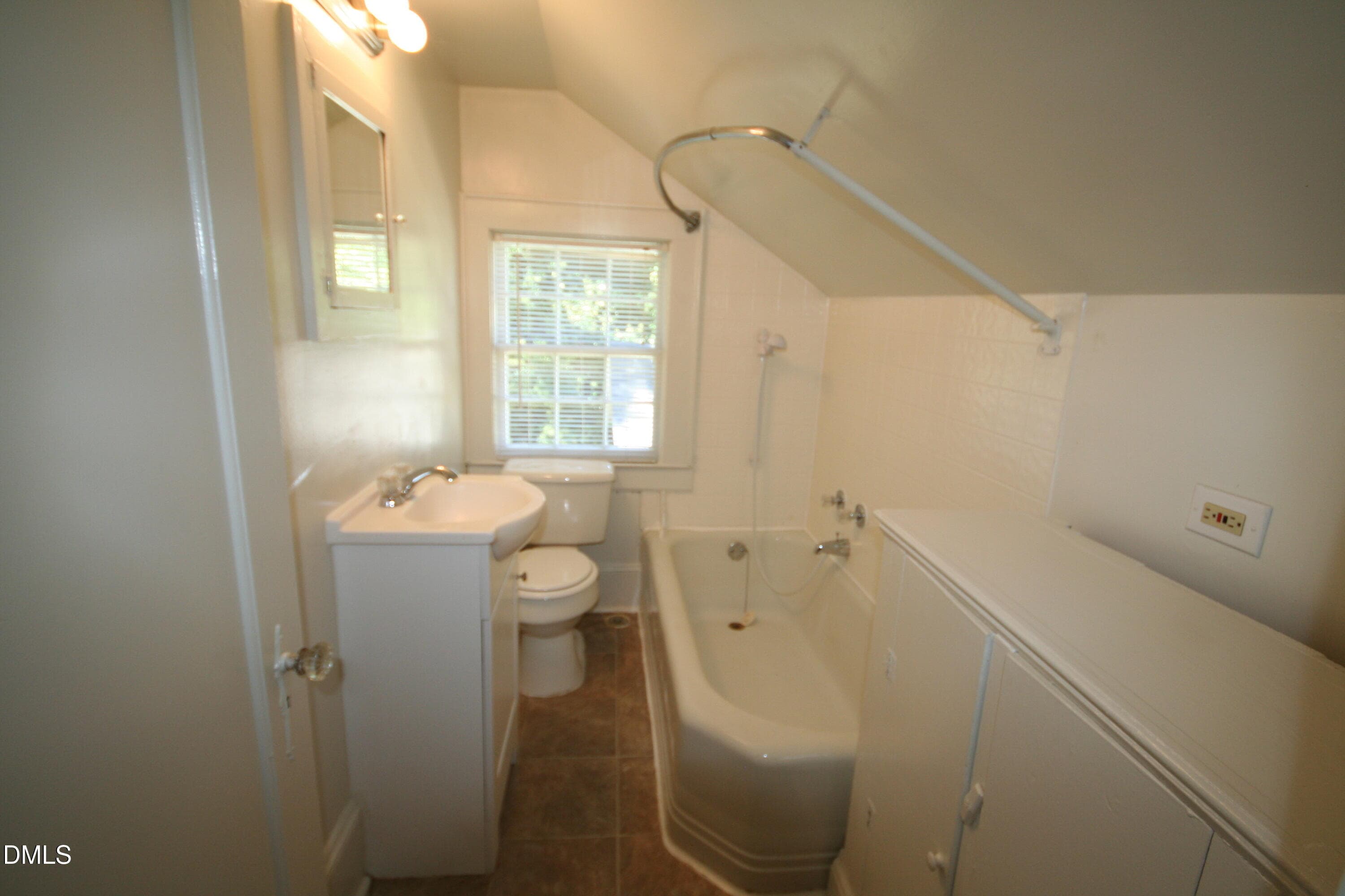 B- Bathroom - 1009 Golf Street, Durham, NC 27705, Durham