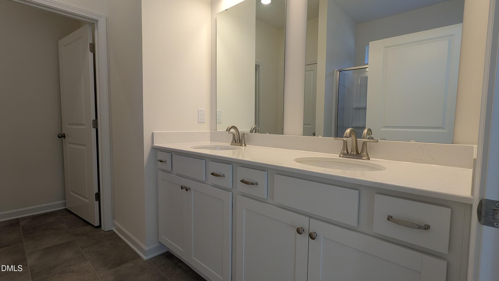 Primary Bathroom - 354 White Azalea Way, Benson, NC 27504