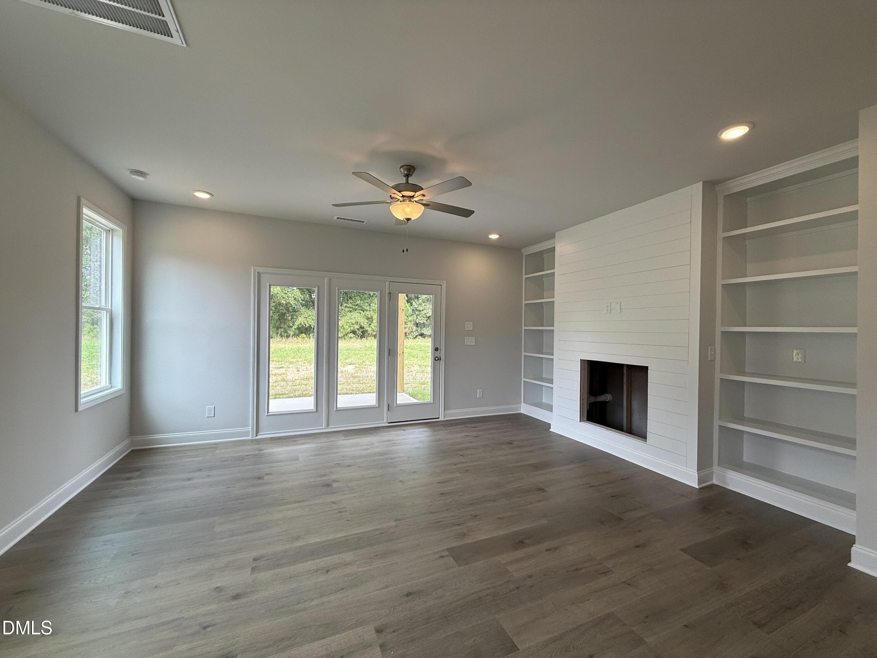 Move In Ready! - 32 Zambezi Court, Zebulon, NC 27597