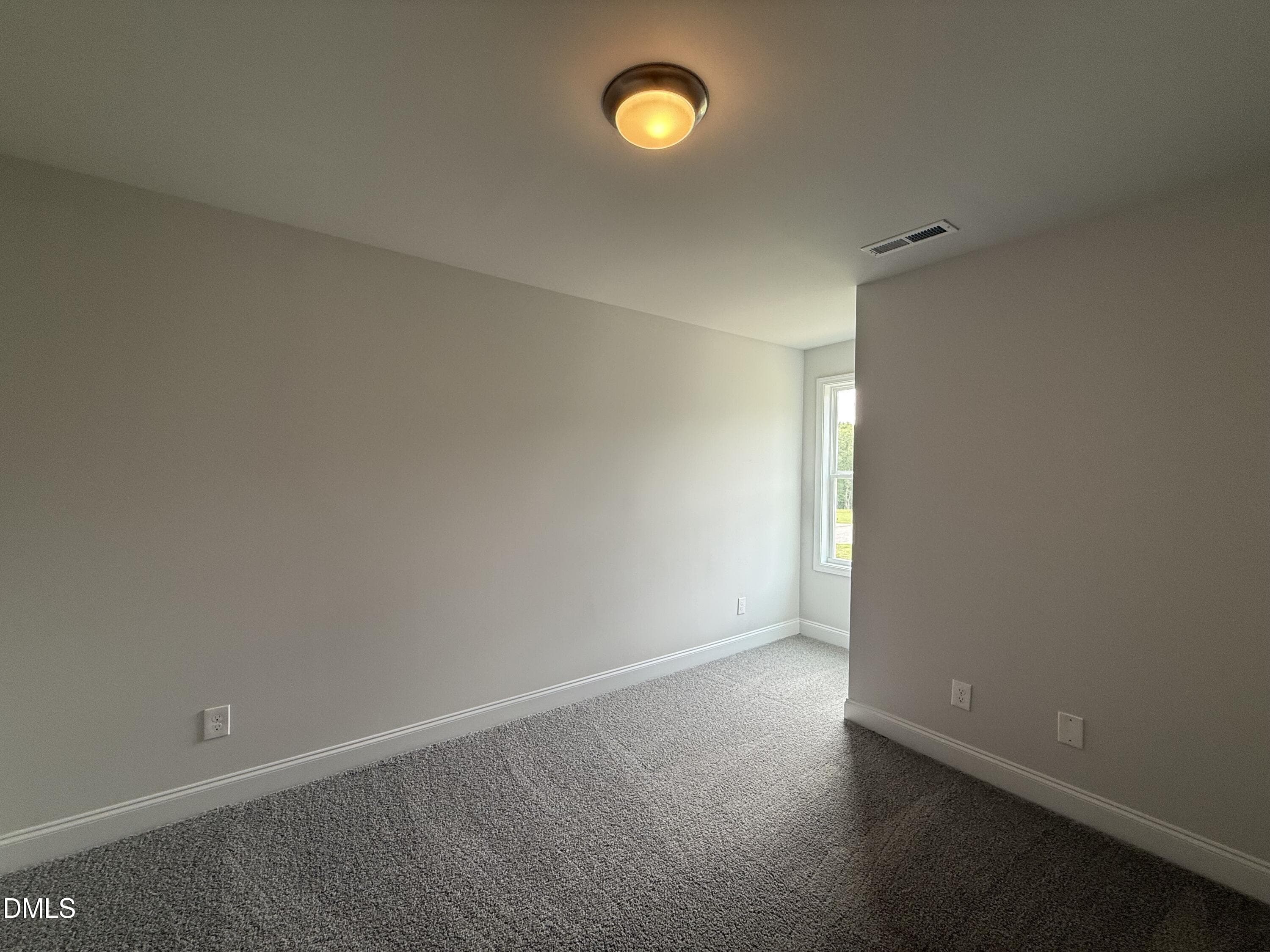 Move In Ready! - 32 Zambezi Court, Zebulon, NC 27597