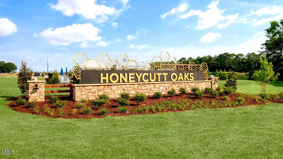 HONEYCUTT OAKS - 28 Bee Garden Court, Angier, NC 27501, Angier