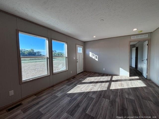 Living Room - 2981 7th Street Road, Lumberton, NC 28358, Lumberton